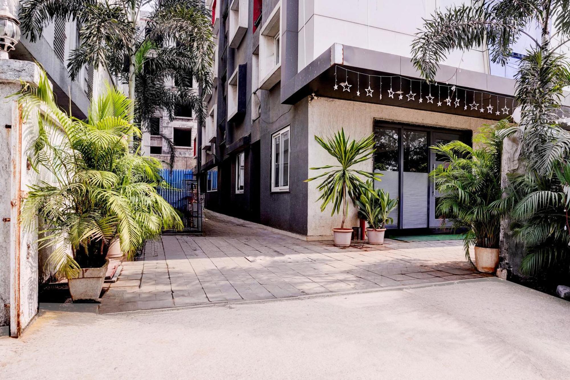 Townhouse Oak Kopar Khairane Navi Mumbai Formerly Ivy Hotel 외부 사진