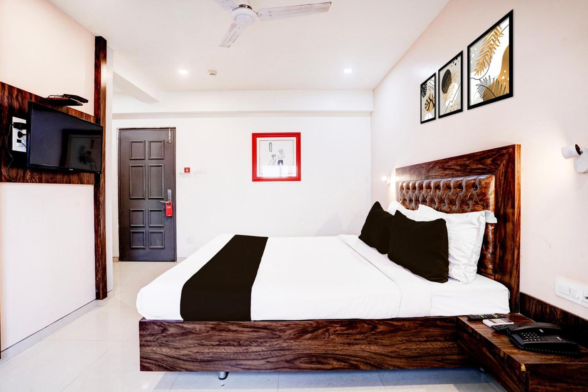 Townhouse Oak Kopar Khairane Navi Mumbai Formerly Ivy Hotel 외부 사진